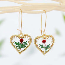 Load image into Gallery viewer, Unique Real Dried Flower Resin Earrings