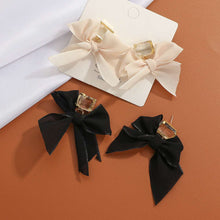 Load image into Gallery viewer, Sweet Lolita Black White Bowknot Earrings