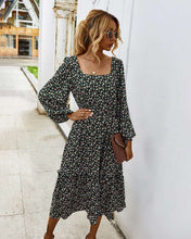Load image into Gallery viewer, Vintage French Style Floral Dress