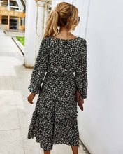 Load image into Gallery viewer, Vintage French Style Floral Dress