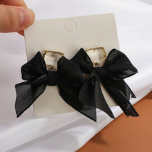 Load image into Gallery viewer, Sweet Lolita Black White Bowknot Earrings