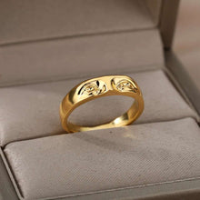 Load image into Gallery viewer, Vintage Face Rings Set Gold Plated