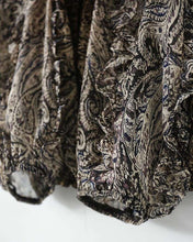 Load image into Gallery viewer, Retro Paisley Print Turn-down Collar Blouse