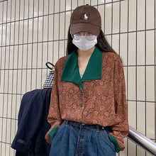 Load image into Gallery viewer, Vintage Retro Floral Blouse