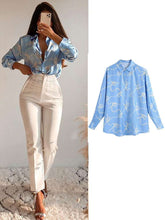 Load image into Gallery viewer, Vintage Chic Africa Safari Globetrotter Satin Blouse