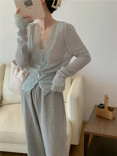 Load image into Gallery viewer, Vintage Buttoned Lace Cardigan