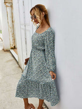 Load image into Gallery viewer, Vintage French Style Floral Dress