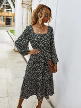 Load image into Gallery viewer, Vintage French Style Floral Dress