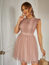 Load image into Gallery viewer, Vintage Sleeveless Lace Tulle Ruffle Party Dress