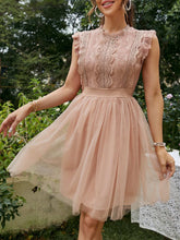 Load image into Gallery viewer, Vintage Sleeveless Lace Tulle Ruffle Party Dress