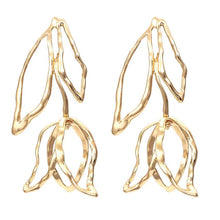Load image into Gallery viewer, Regina Golden Flower Statement Earrings