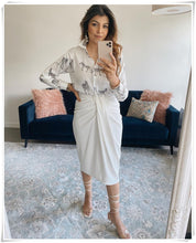 Load image into Gallery viewer, Vintage Chic Africa Safari Globetrotter Satin Blouse
