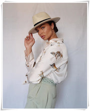 Load image into Gallery viewer, Vintage Chic Africa Safari Globetrotter Satin Blouse