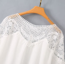Load image into Gallery viewer, Vintage Crochet Embroidery Lace Blouse
