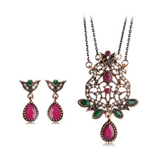Load image into Gallery viewer, Vintage Turco Antique Pendant Jewelry Set - Pretty Fashionation
