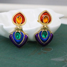 Load image into Gallery viewer, Colorful Crystal Heart Clip Statement Earrings