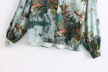 Load image into Gallery viewer, Vintage Ink Painting Animal Leaves Smock Blouse - Pretty Fashionation