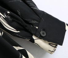 Load image into Gallery viewer, Vintage Equestrian Horse Contrast Graffiti Kimono Dress - Pretty Fashionation