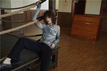 Load image into Gallery viewer, Vintage Renaissance Bodycon Print Top Turtleneck