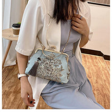 Load image into Gallery viewer, Vintage Tapestry Chain Shoulder Crossbody Messenger Bag - Pretty Fashionation