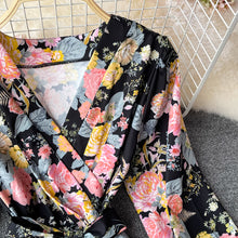 Load image into Gallery viewer, Vintage Floral Puff Sleeve Maxi Dress - Pretty Fashionation