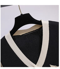 Load image into Gallery viewer, French Vintage Knitted Sweater Dress