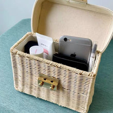 Load image into Gallery viewer, Vintage Flip Woven Crossbody Straw Rattan Bag