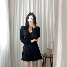 Load image into Gallery viewer, Sweet V-neck Lantern Sleeve Knit Dress