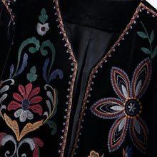 Load image into Gallery viewer, Vintage Velvet Bohemian Embroidery Jacket
