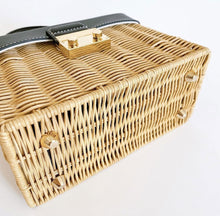 Load image into Gallery viewer, Vintage Flip Woven Crossbody Straw Rattan Bag
