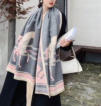 Load image into Gallery viewer, Équestre Luxury Cashmere Pashmina Shawl Scarf