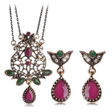 Load image into Gallery viewer, Vintage Turco Antique Pendant Jewelry Set - Pretty Fashionation