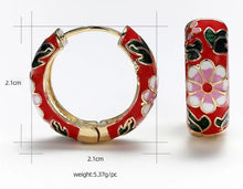Load image into Gallery viewer, Gold Plated Boho Flower Earrings

