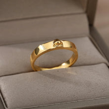 Load image into Gallery viewer, Vintage Face Rings Set Gold Plated
