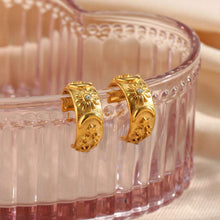 Load image into Gallery viewer, Statement Stainless Gold Plated Oriental Jewelry
