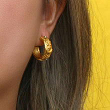 Load image into Gallery viewer, Statement Stainless Gold Plated Oriental Jewelry

