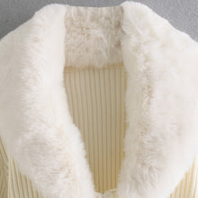 Load image into Gallery viewer, Vintage Faux Fur Collar Ribbed Knit Cardigan Sweater
