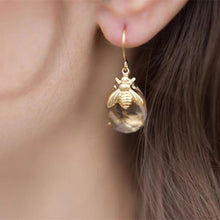Load image into Gallery viewer, Crystal Clear Bumblebee Honey Drop Bee Earrings - Pretty Fashionation
