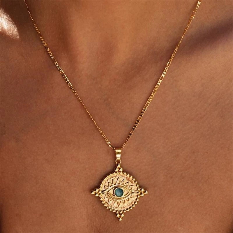 Ancient Egypt Eye of Horus Charm Crystal Necklace - Pretty Fashionation