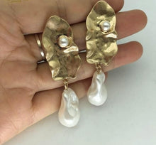 Load image into Gallery viewer, Vintage Alloy Leaf Irregular Pearl Charm Earrings - Pretty Fashionation
