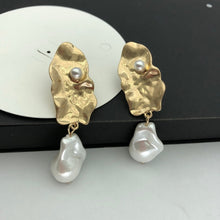 Load image into Gallery viewer, Vintage Alloy Leaf Irregular Pearl Charm Earrings - Pretty Fashionation

